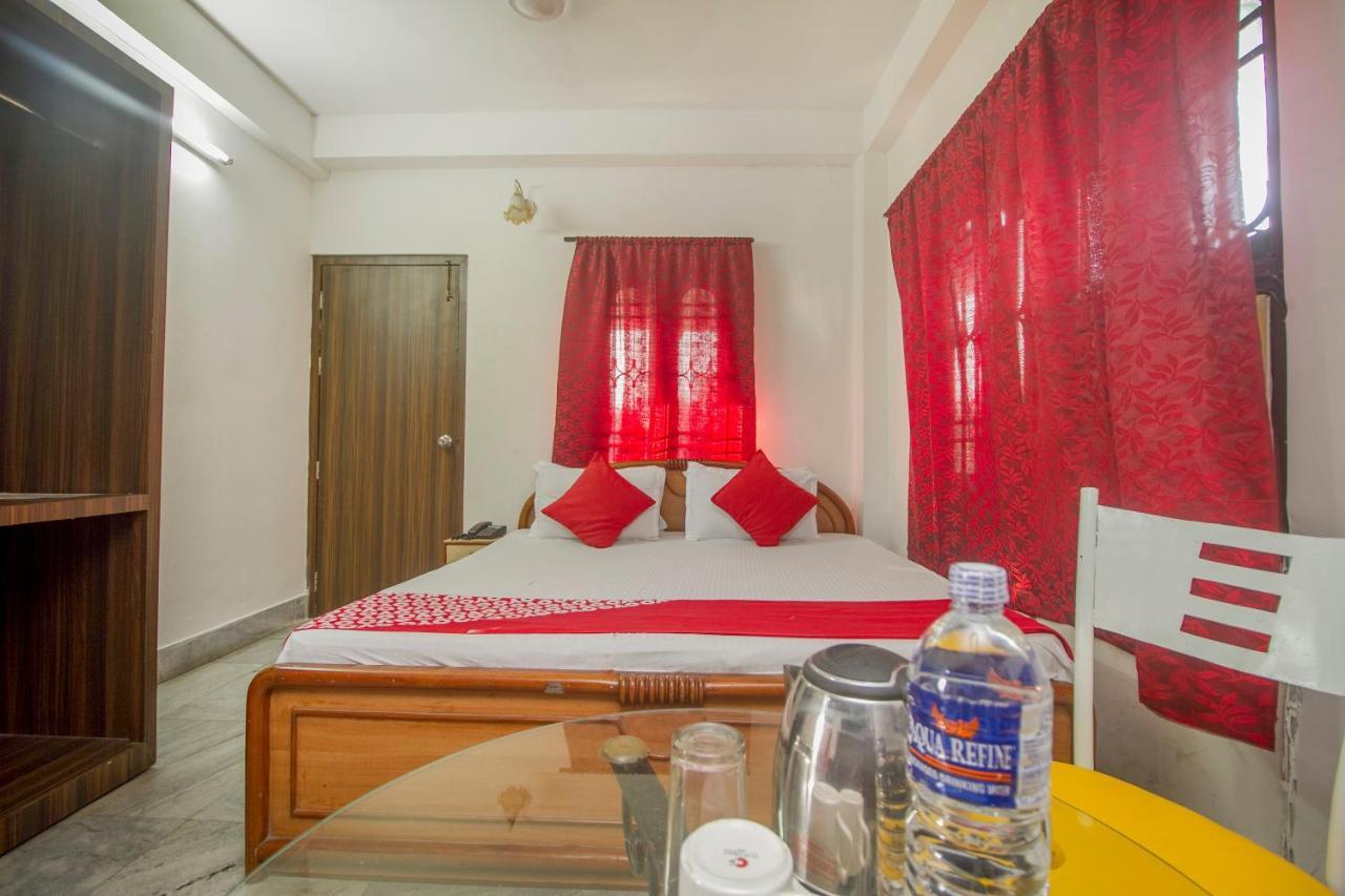 Oyo The Mapple Hotel Siliguri Buitenkant foto